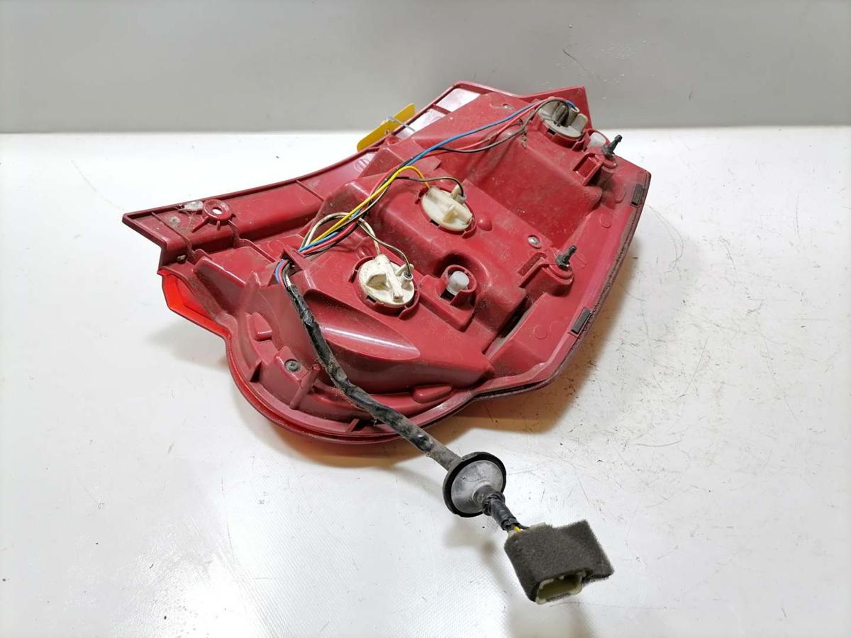 Chevrolet Aveo original R&uuml;cklicht R&uuml;ckleuchte Heckleuchte links rot wei&szlig; BJ09